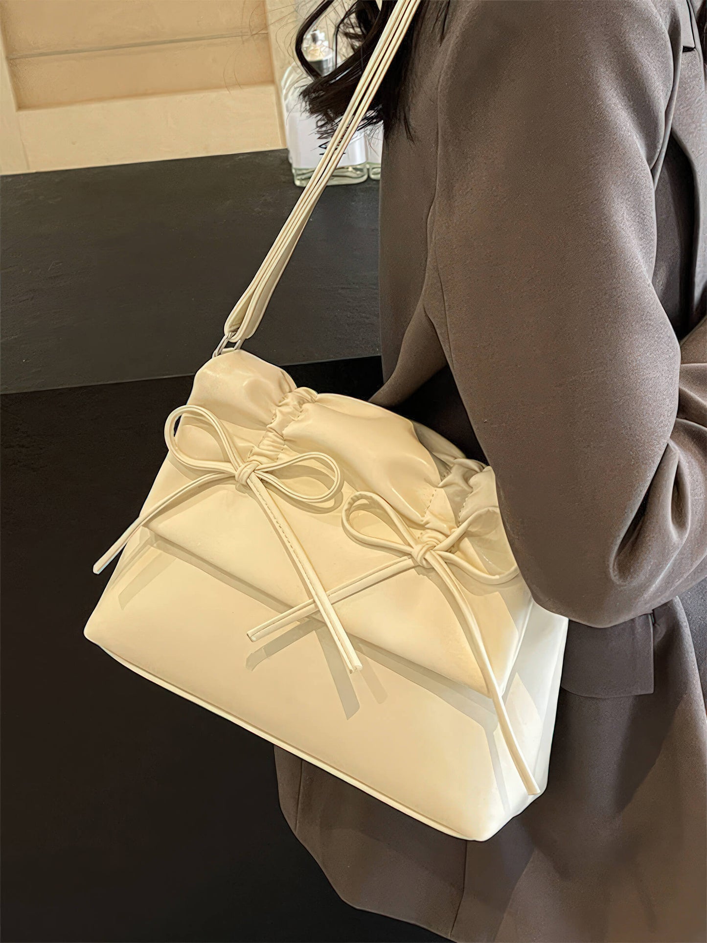 Muse Bow Bag