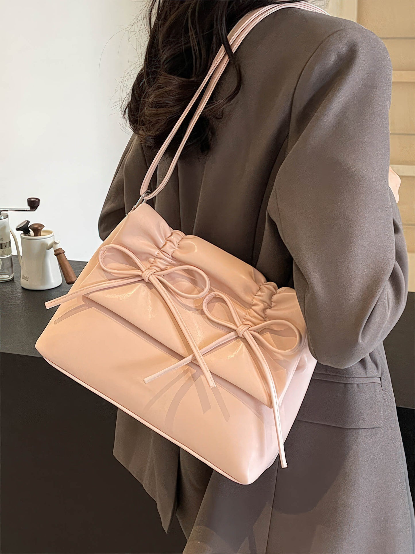 Muse Bow Bag